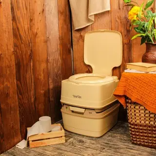 Биотуалет жидкостный Porta Potti Qube 165 Luxe, нижний бак 21 л, верхний бак 15 л