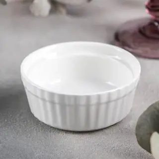 Соусник фарфоровый рельефный, 130 мл, 8,5×8,5×3 см
