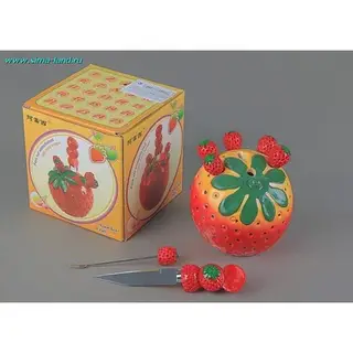 Набор шпажек (6 шт) и ножичек "Клубника"