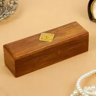дерево шкатулка и кости игральные 12.5X4x4 см