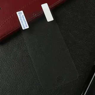 Защитная пленка LuazON, для iPhone 5/5S/5C/SE, прозрачная