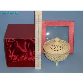 конфетница с крышкой Ажур кремовая 67018
