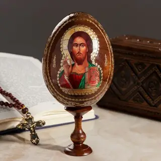 Яйцо сувенирное "Господь Вседержитель", на подставке, крупноликий