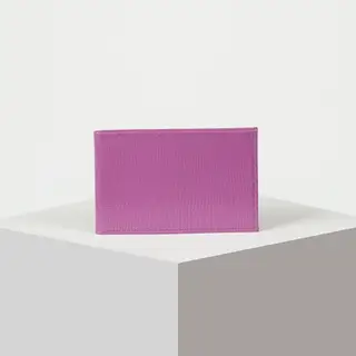 Визитница, 1 ряд, 18 листов, игуана, цвет сиреневый