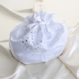 Сумочка невесты со стразами, жаккард, белая