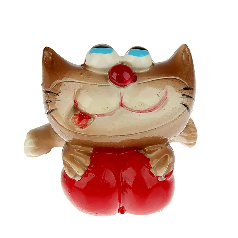 Сувенир "Котофей влюблённый на сердечке" 3,5х4,2х4,3 см