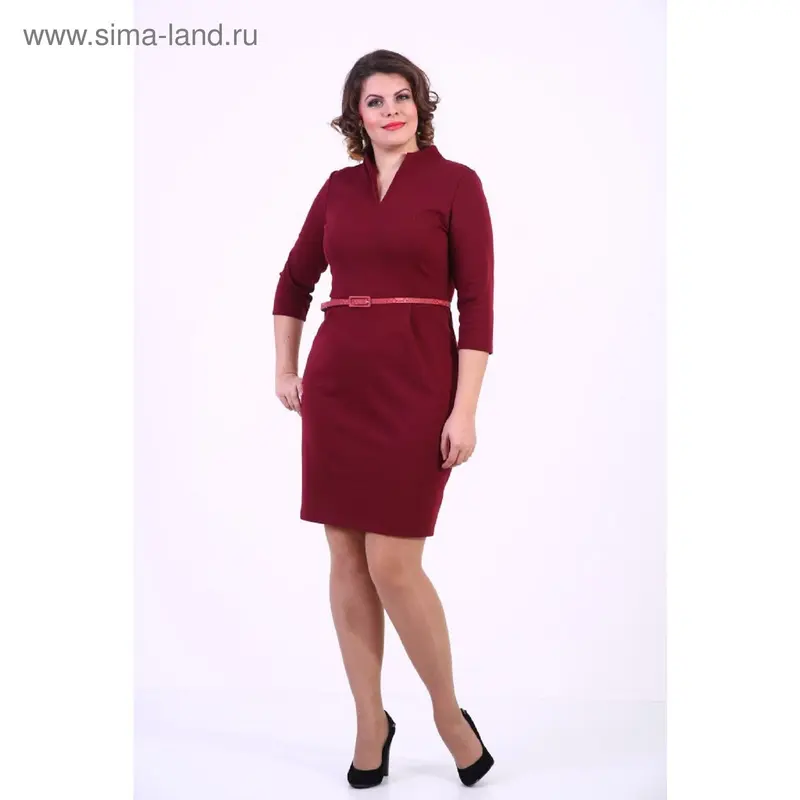 Платье-футляр с ремешком, размер 52, цвет бордо