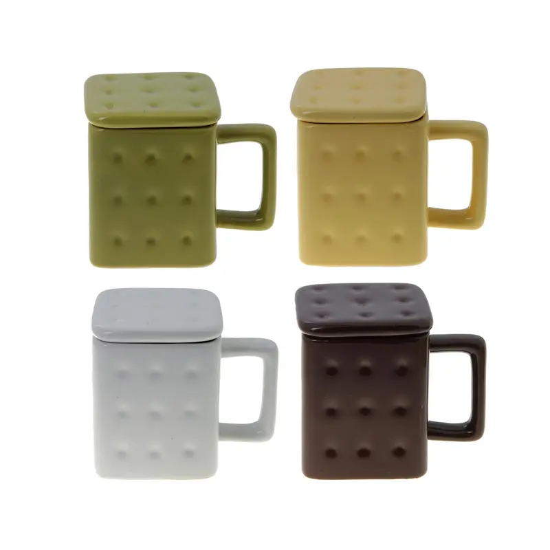 Кружка с крышкой 300 мл "Кубик" цвета МИКС