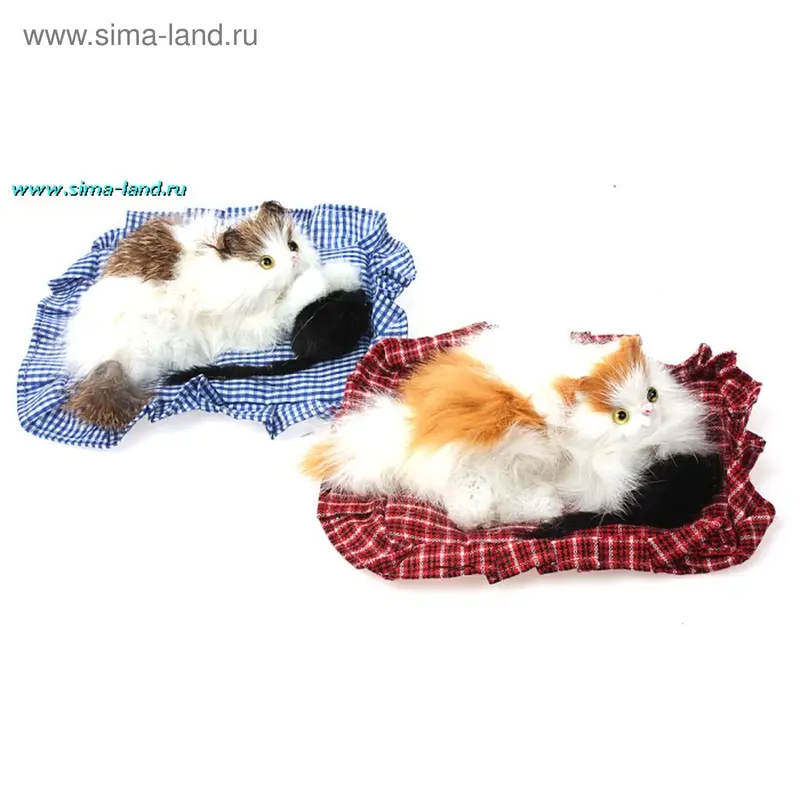 пушистик кошка с мышкой на коврике h=13