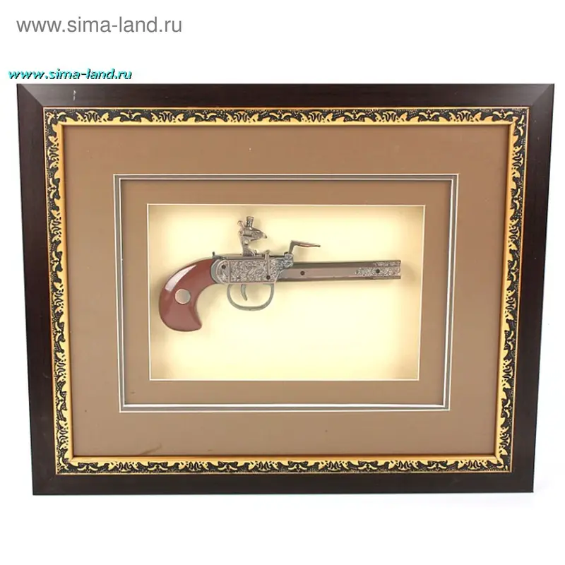 Оружие в раме 37х45 см мушкет с длинным дулом