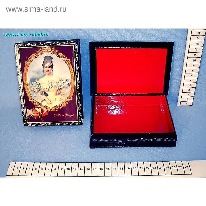 хохлома шкатулка 10*14 см (Девушка)