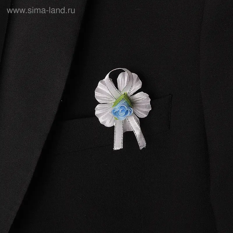 Бутоньерка мини, цвет бело-голубой