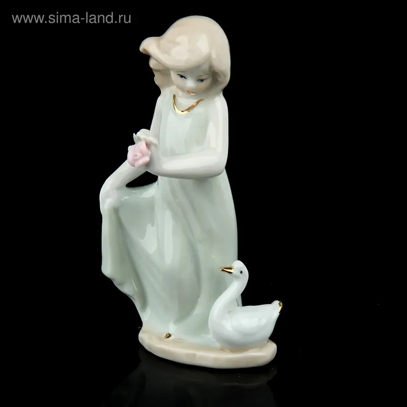 Сувенир "Девочка с лебёдушкой" 12х6,5х4,5 см