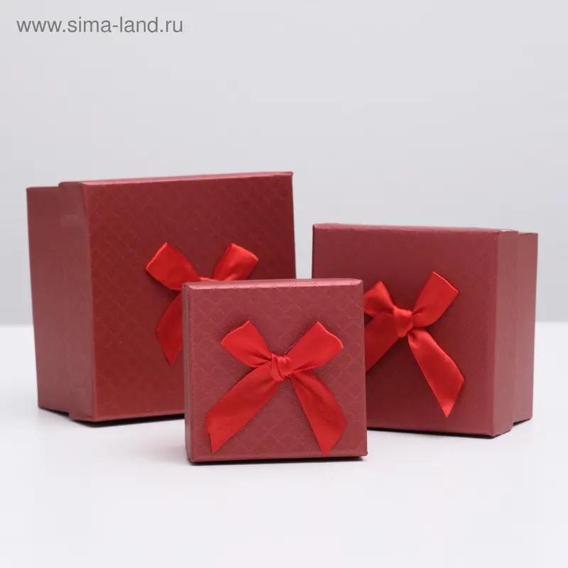 Набор коробок 3 в 1, красный, 11 х 11 х 7 - 7.5 х 7.5 х 5 см