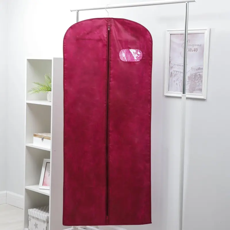 Чехол для одежды с окном, 60×140 см, спанбонд, бордо