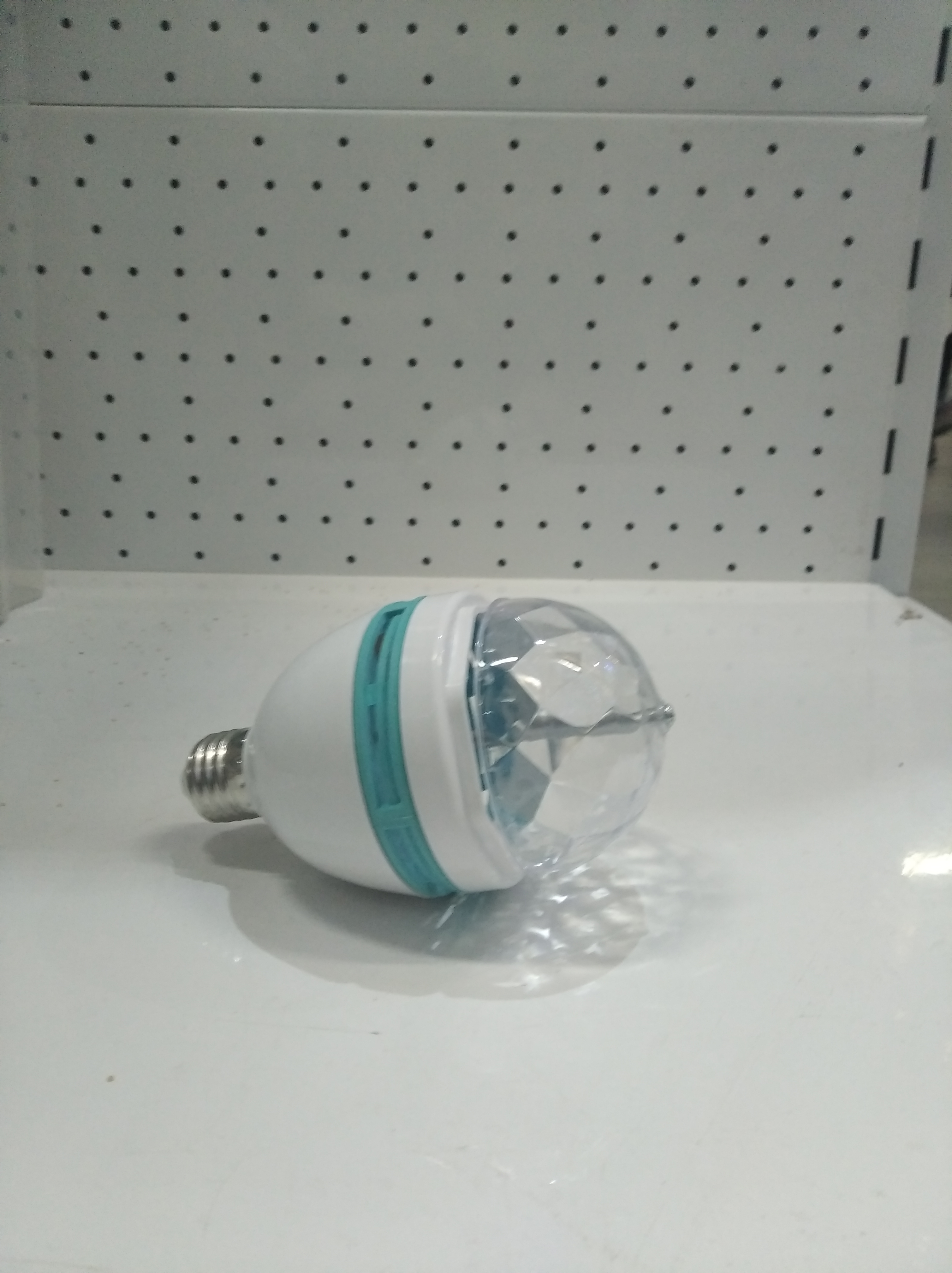 Диско лампа вращающаяся LED
